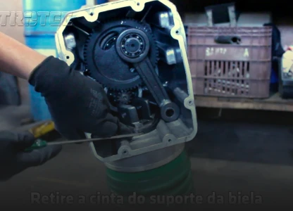 Desmontar Completamente o Compactador de Solo Petrotec